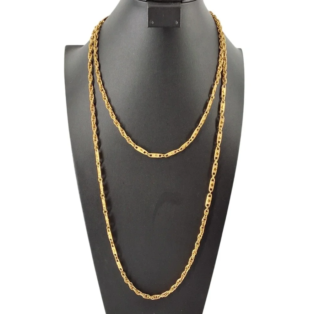 Monet Vintage Gold Tone 60